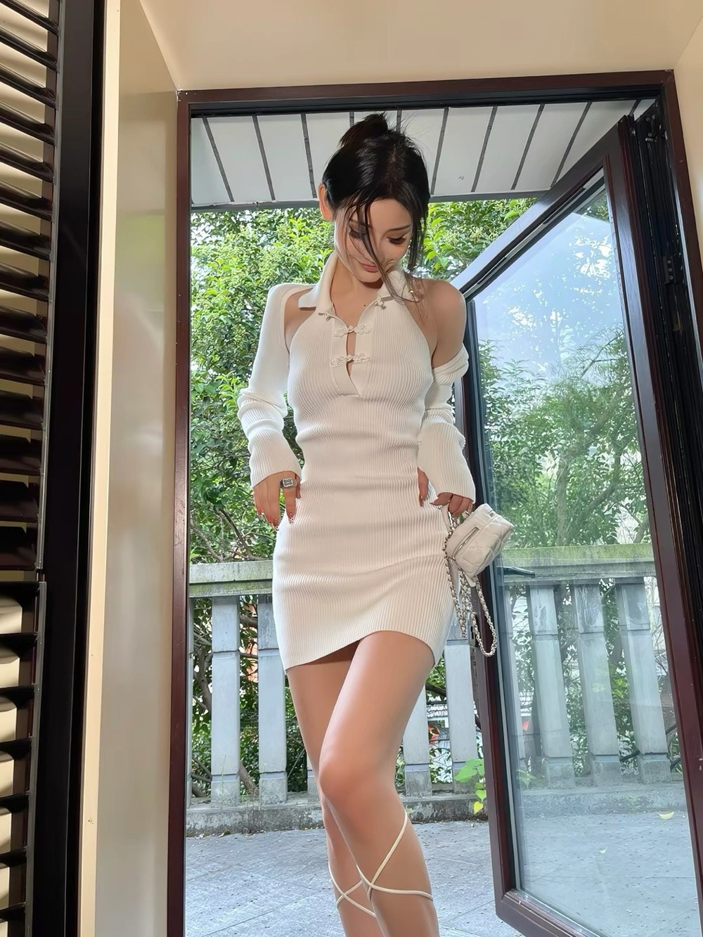 Sweet Chilling White Knit Halter Dress w/ Detachable Shrug | Size S | Excellent